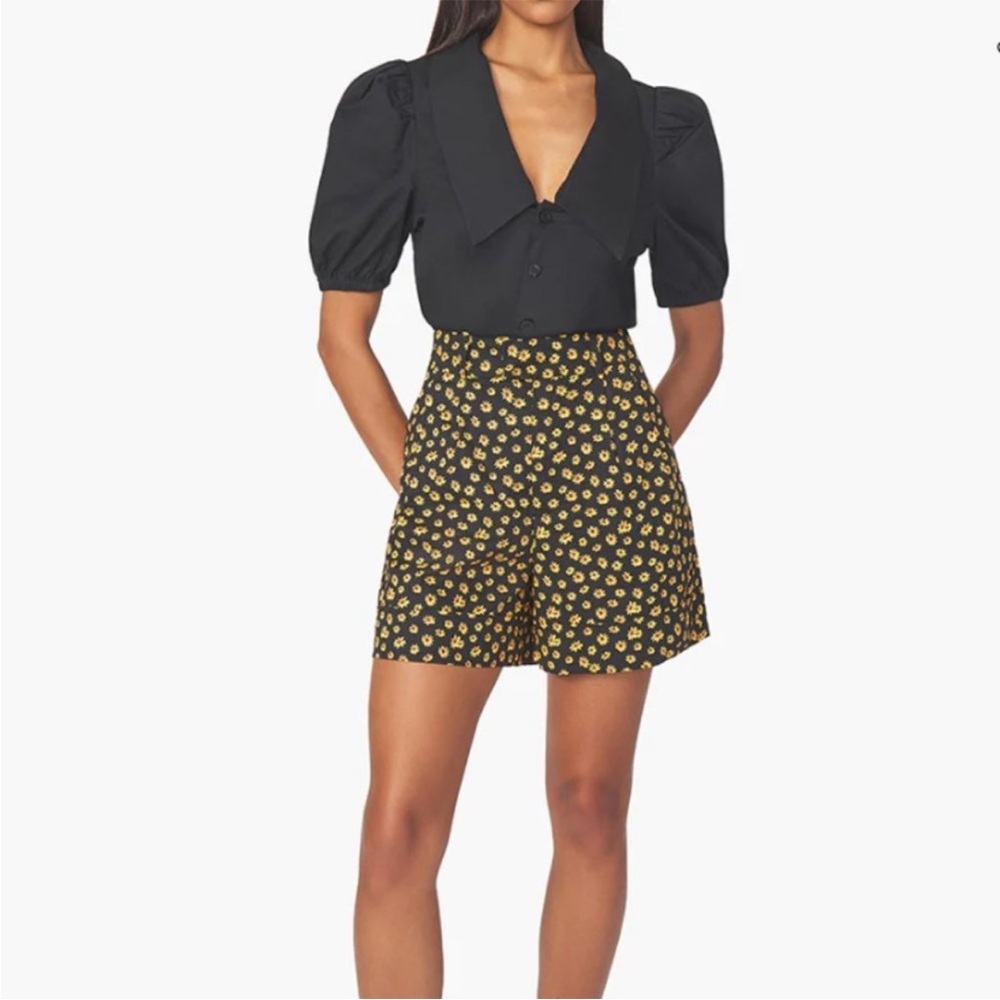 WeWoreWhat Collared‎ Black Ditsy Daisies Romper NWT